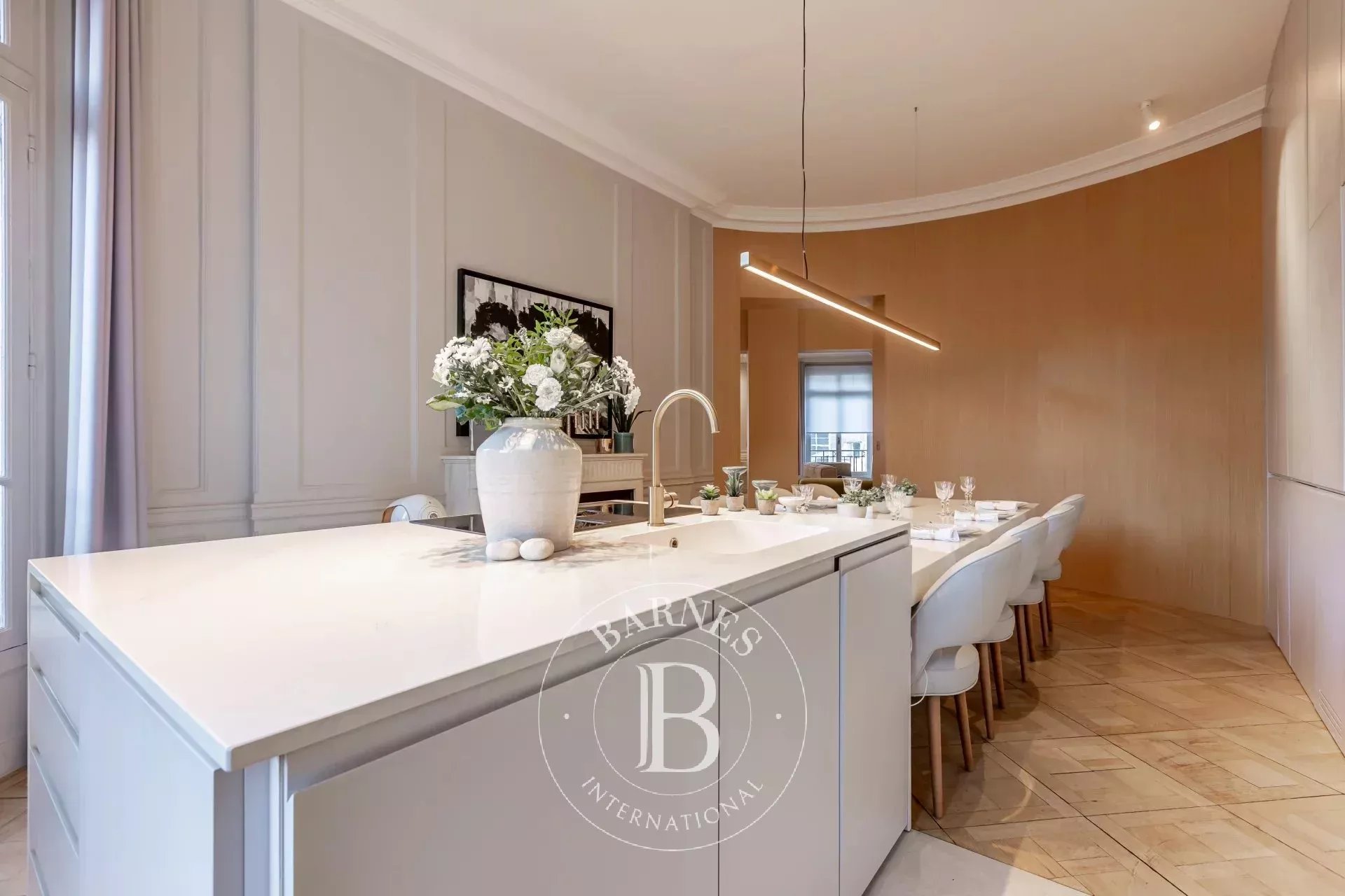 Paris  - Apartment 5 Bedrooms - picture 10