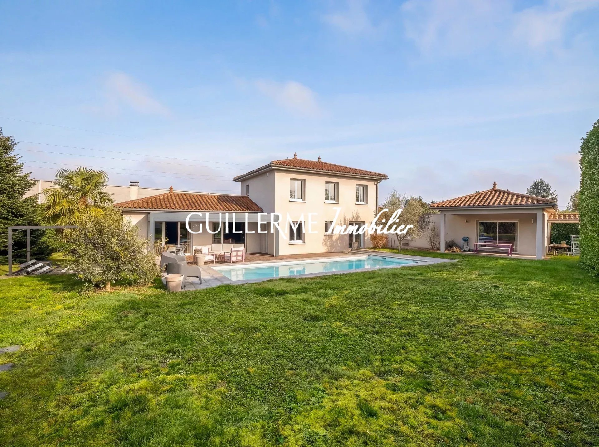 Agence immobilière de 