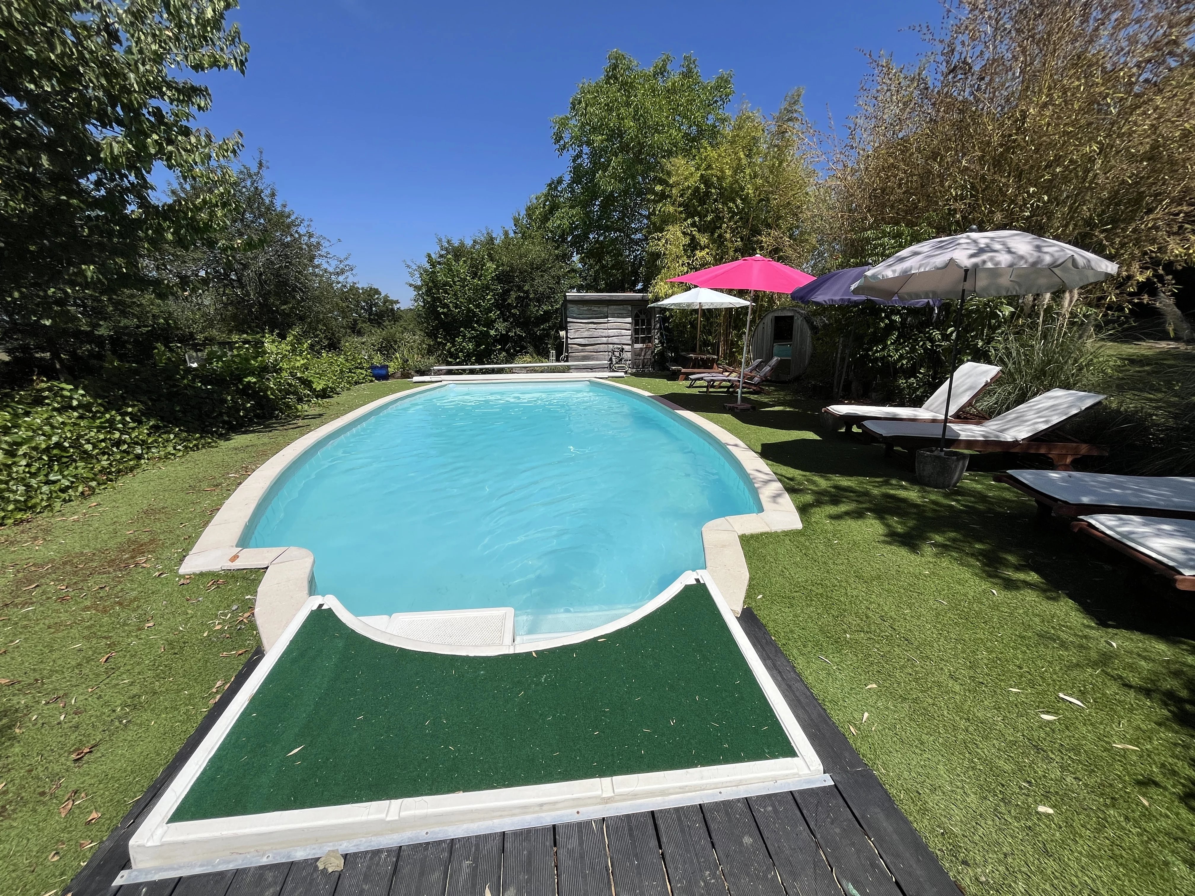 Ensemble immobilier avec gîte indépendant. piscine et vue dégagée – Morvan — photo 7