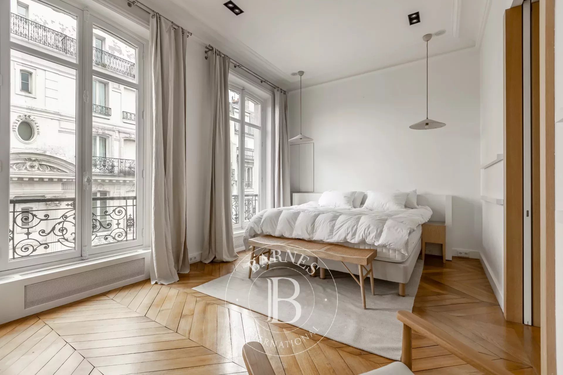 Daire Paris 8ème - picture 10