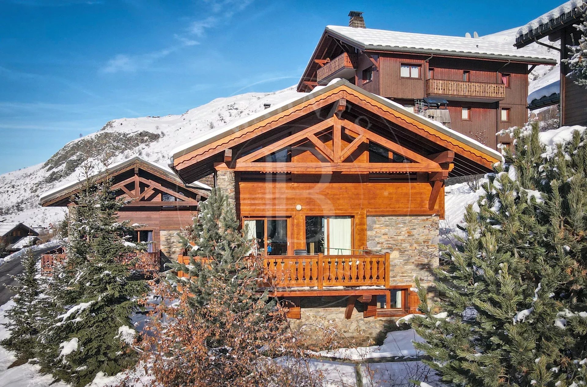 Agence immobilière de 