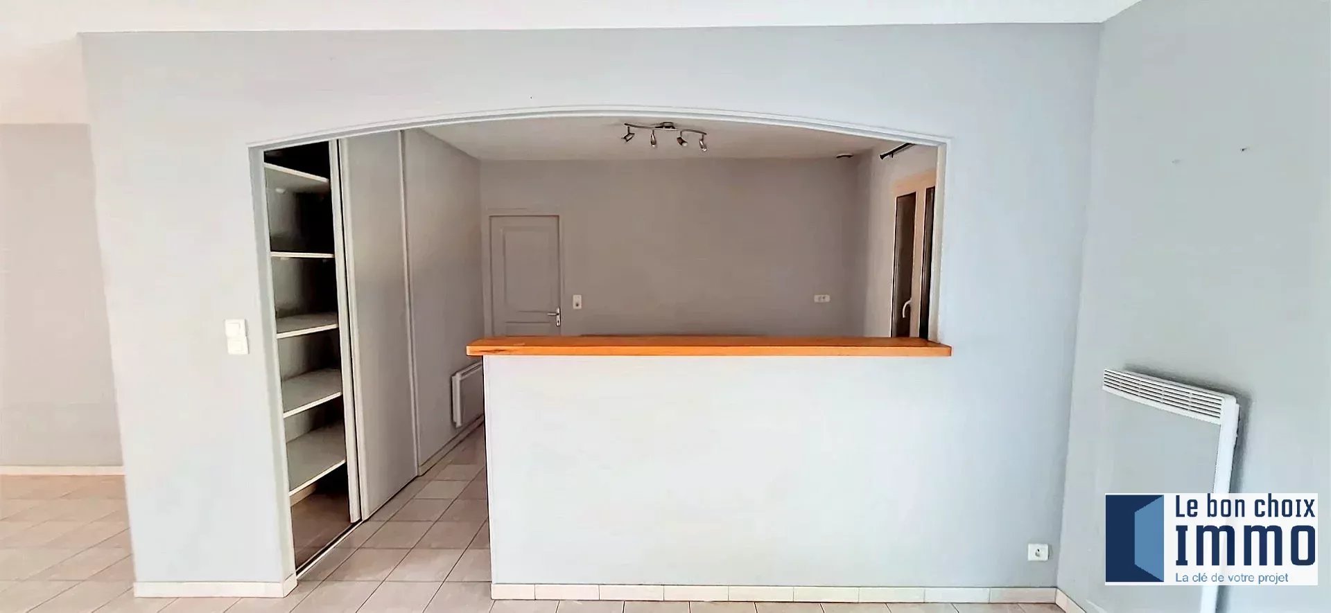 Maison plain-pied 2003 – Vouillé (proche centre, au calme)