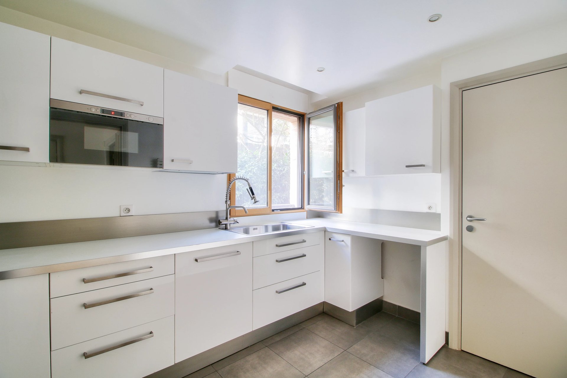 2 Bedroom Apartment/Flat's Image 5