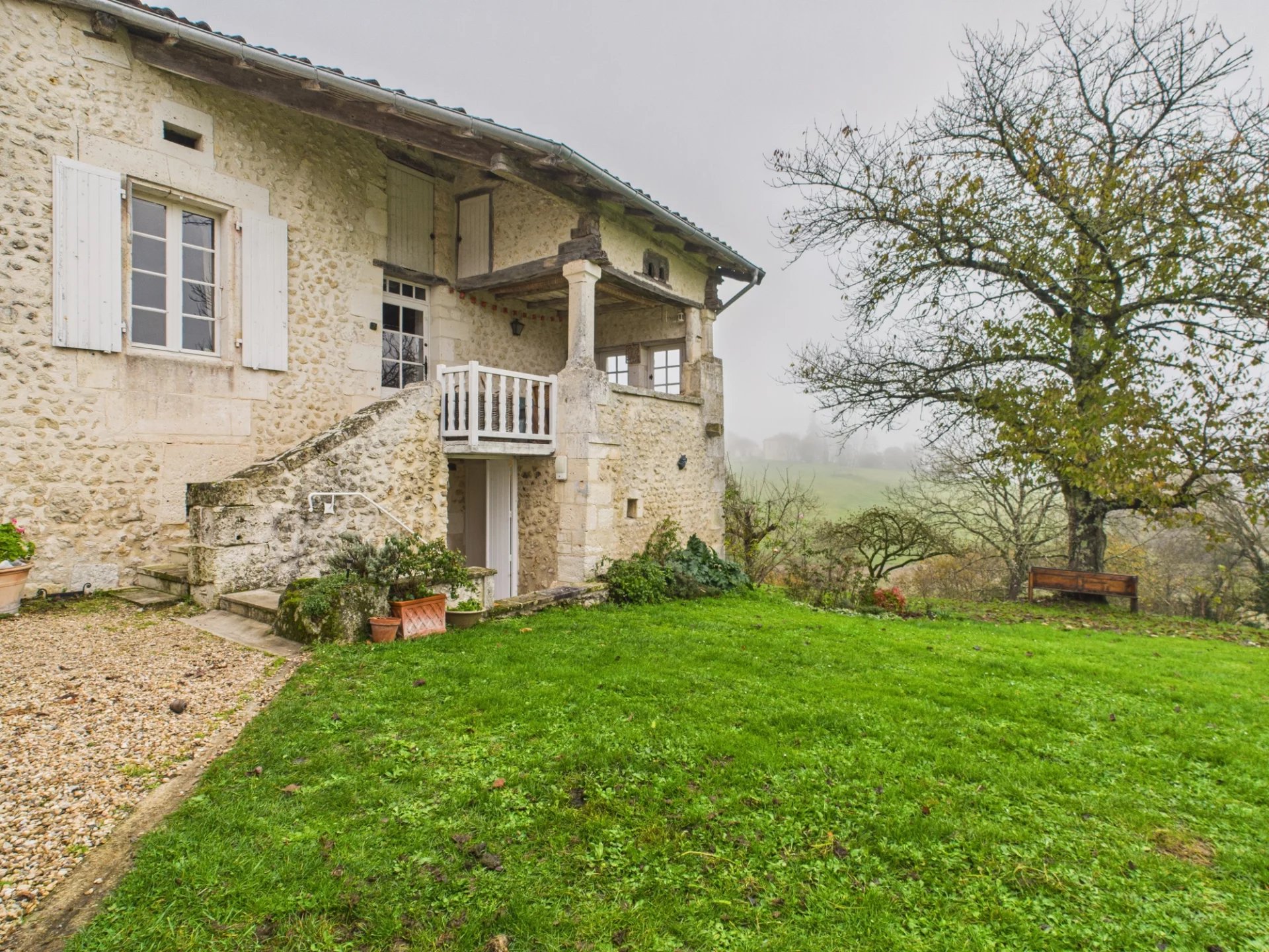 Authentic and renovated stone house with great revenue potential