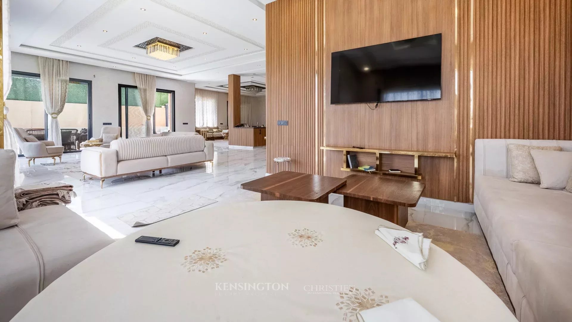 6 Bedroom Villa/Townhouse's Image 5