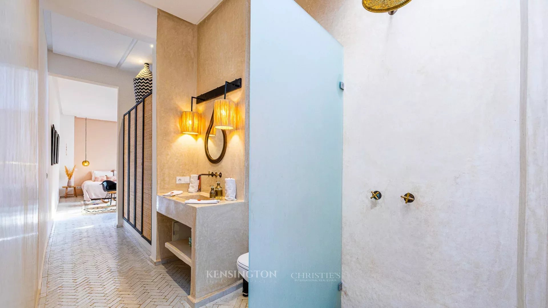 4 Bedroom Villa/Townhouse's Image 10