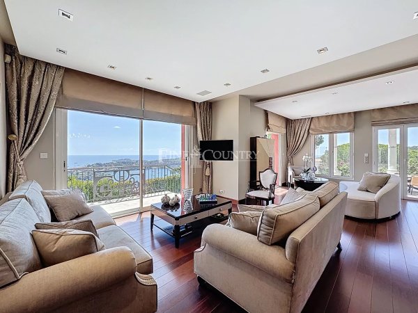 Belle Époque Family Villa in Villefranche-sur-Mer | Legacy Estate — photo 4