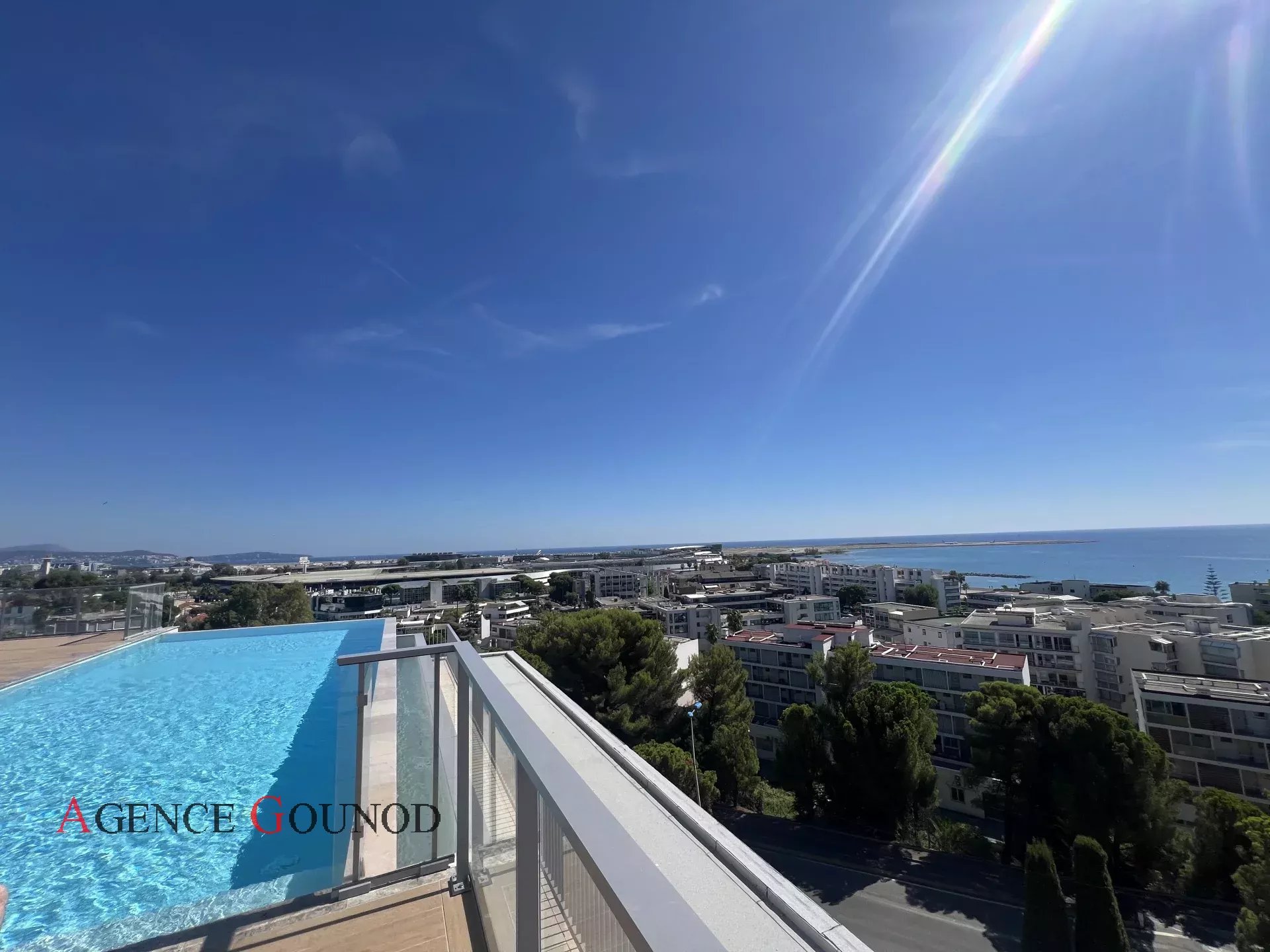 Rental Apartment Saint-Laurent-du-Var