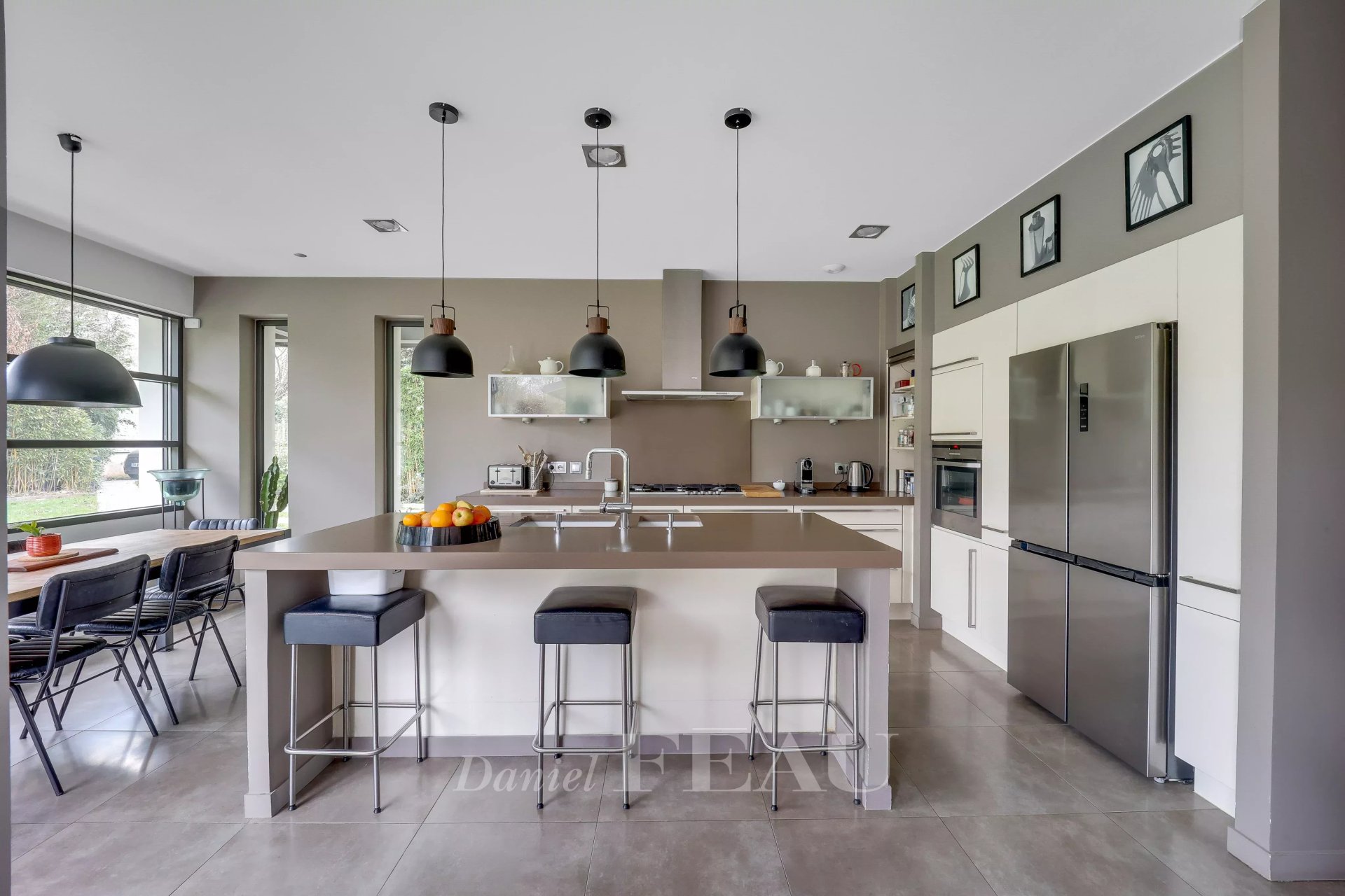 5 Bedroom Villa/Townhouse's Image 5