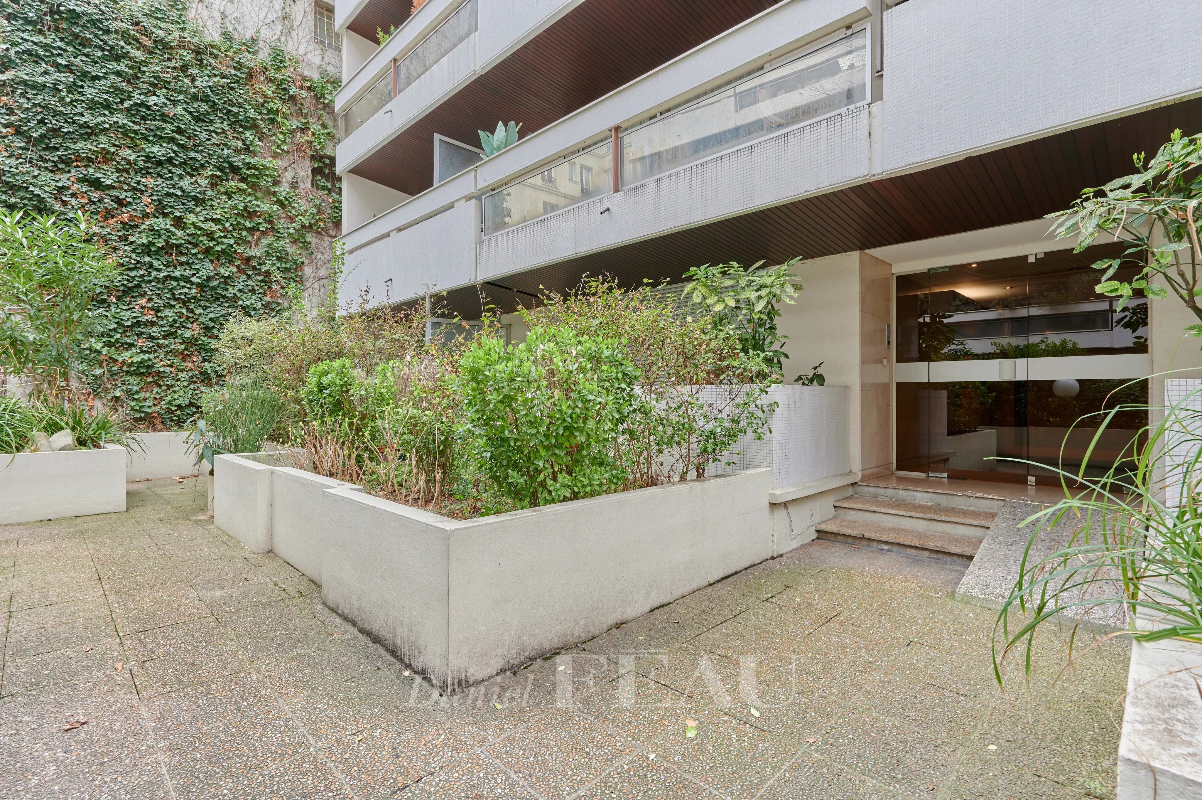 Sale Apartment Paris 6th
