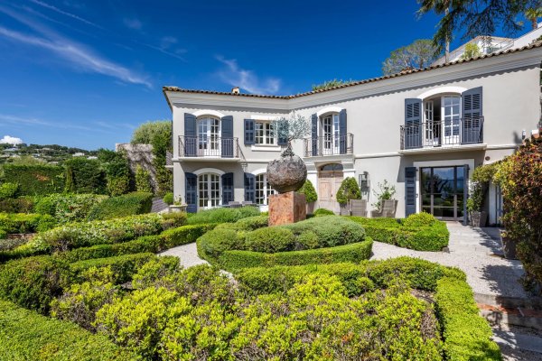 Prestigious Family Estate in Cannes Californie | Luxury Sea View Villa — photo 2