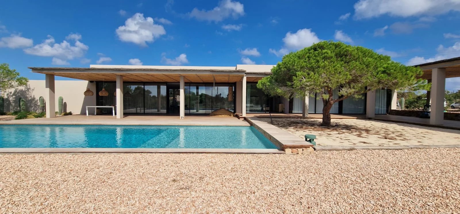 Agence immobilière de 