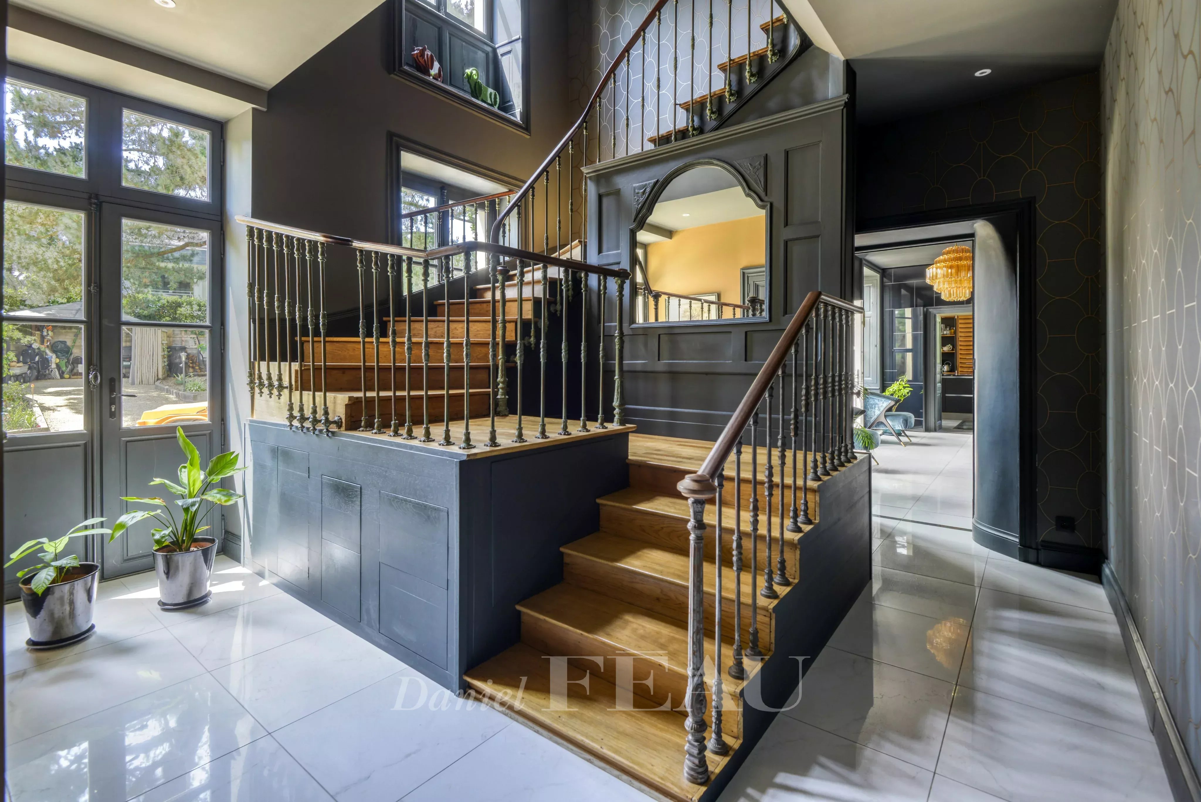 Sale Mansion Nantes