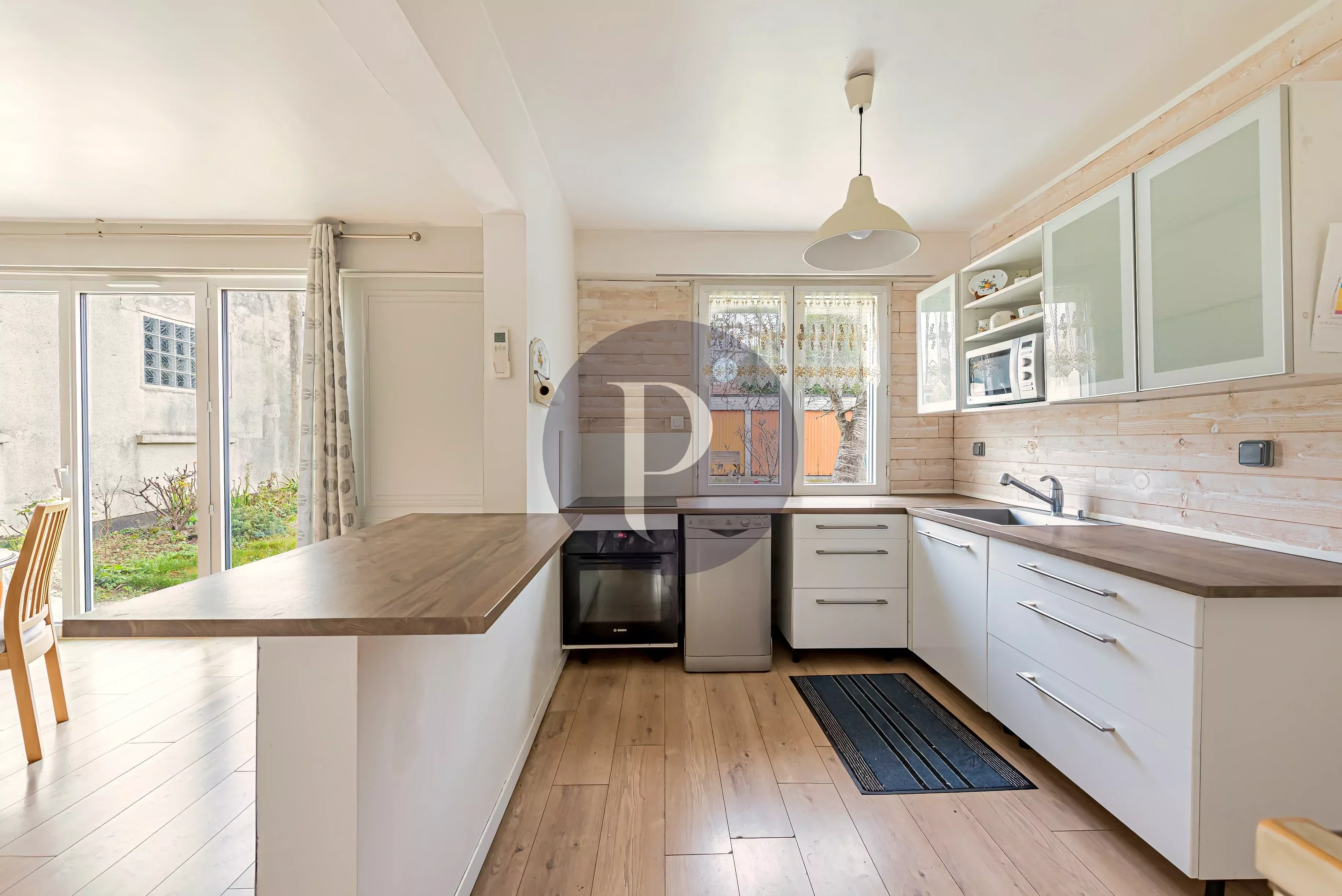 vente-maison-7-pieces-lhay-les-roses-86673815