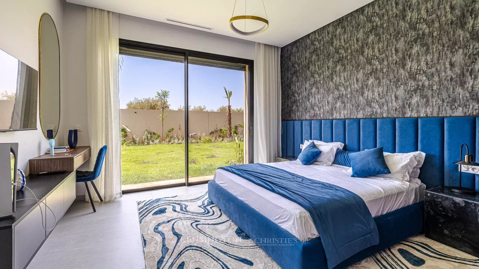 4 Bedroom Villa/Townhouse's Image 19