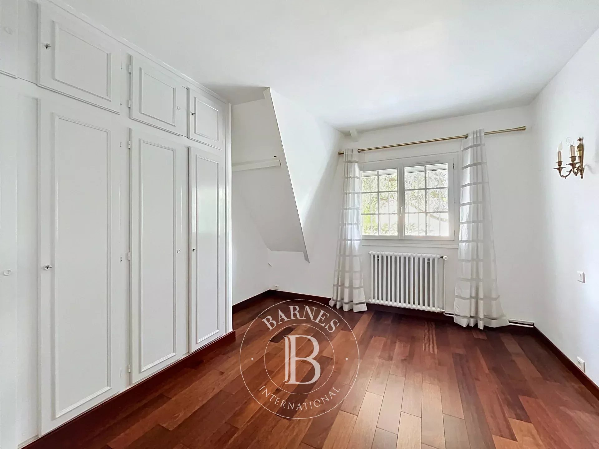 Vaucresson  - House 4 Bedrooms - picture 15