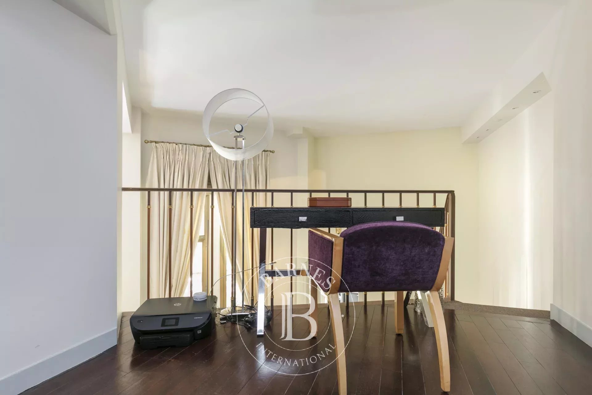 Daire Paris 8ème - picture 12