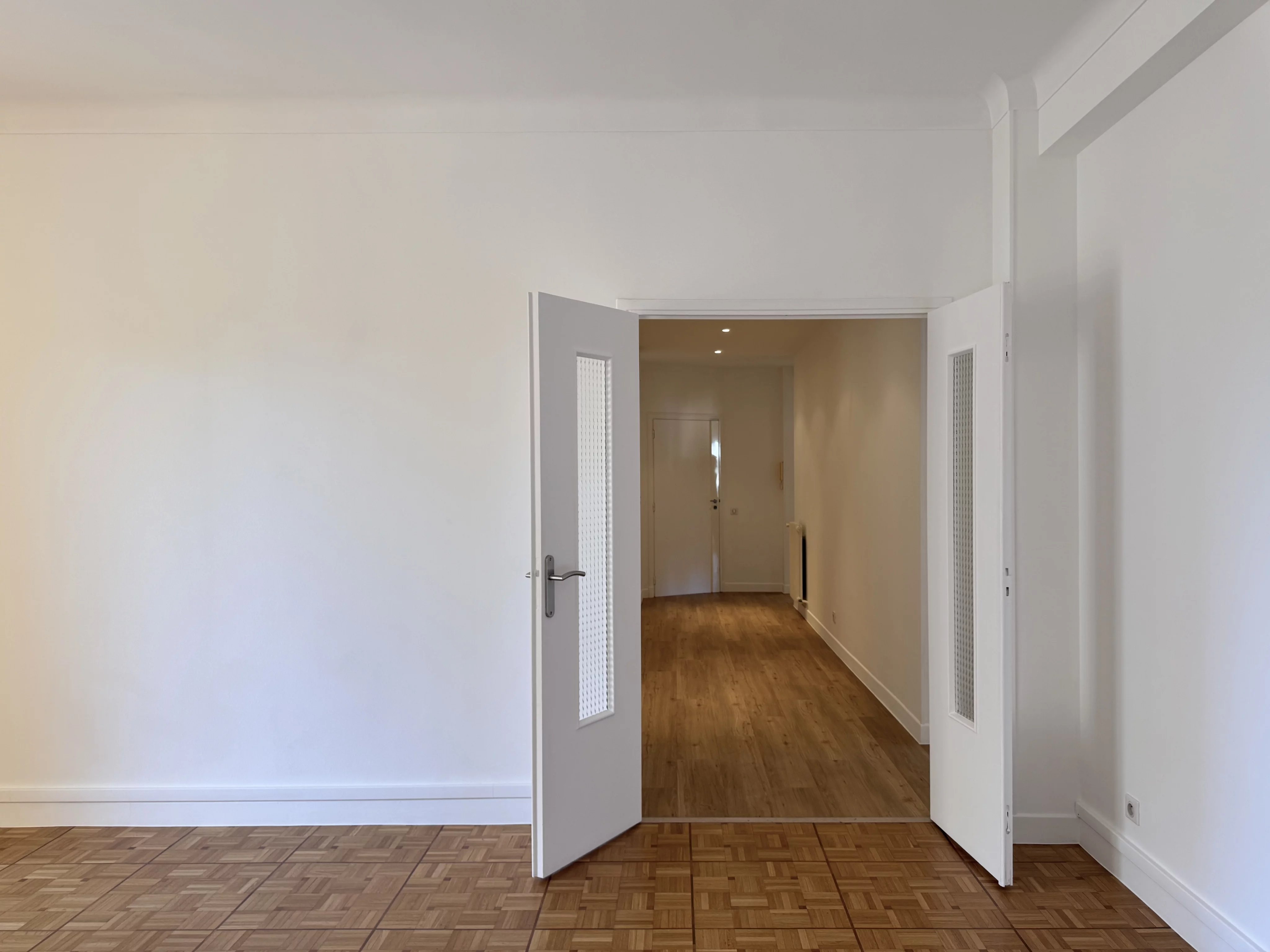 Franzido Palace - 4-Room Appartment for Rent