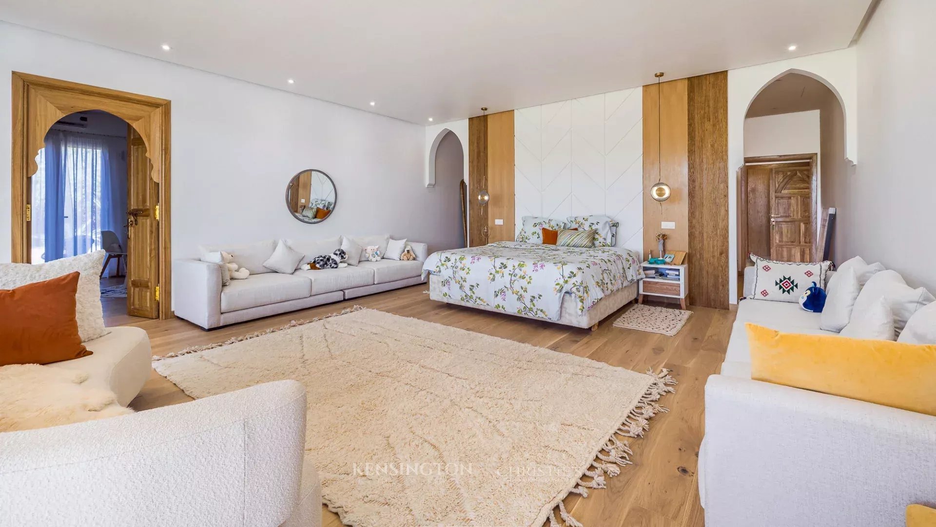 5 Bedroom Villa/Townhouse's Image 47