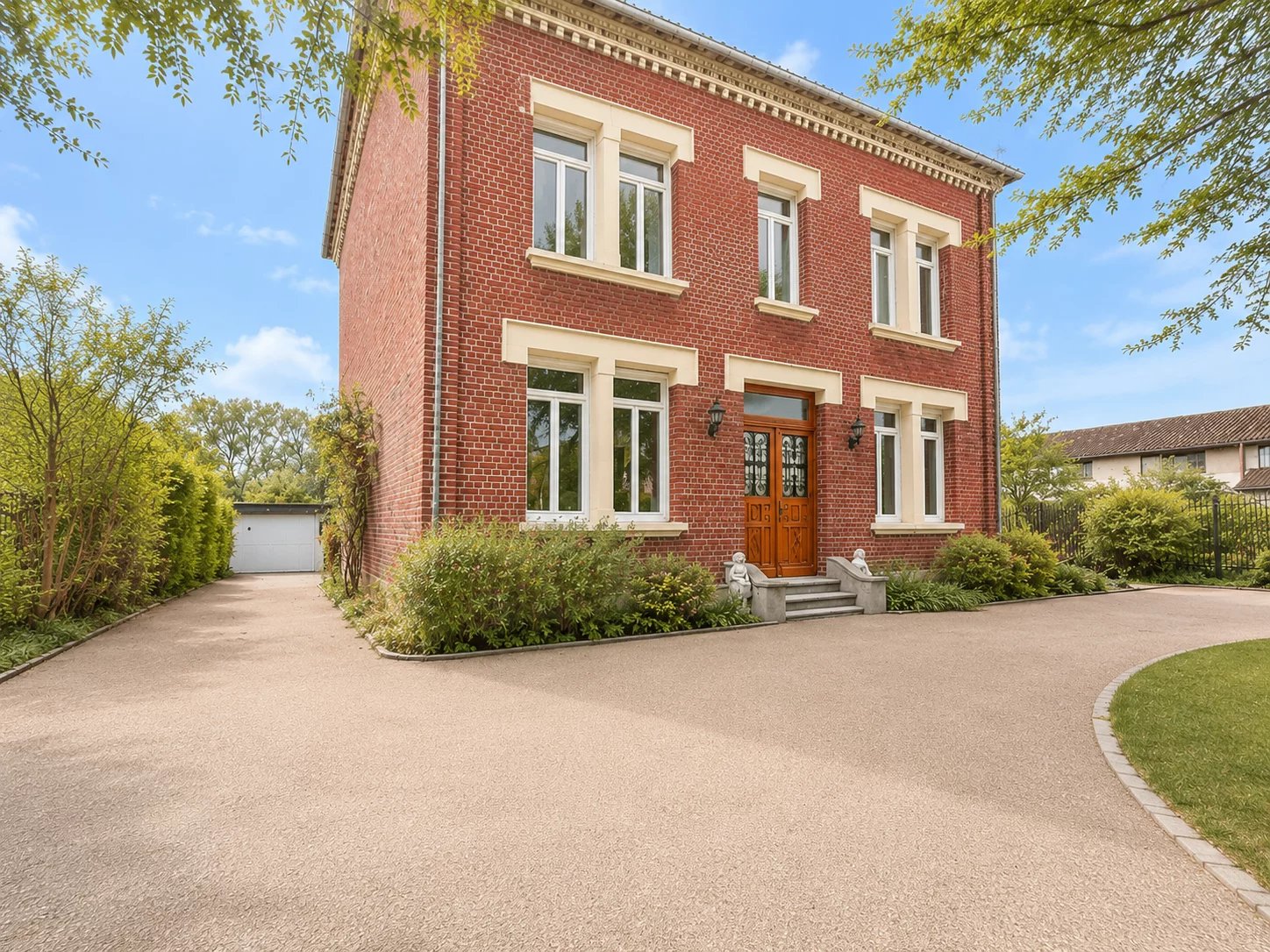 Maison 250m² — Cagny