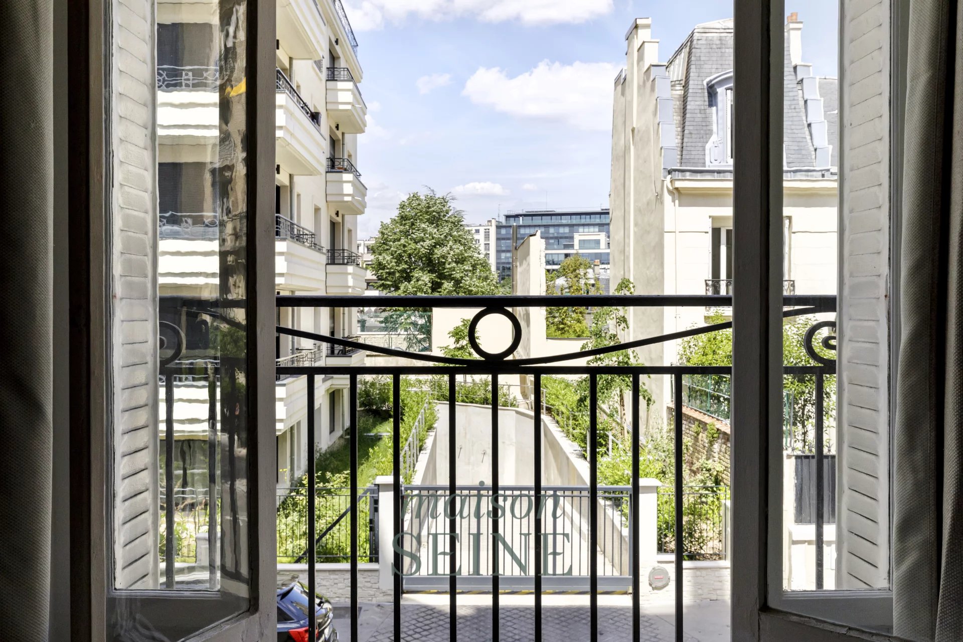 Agence immobilière de 