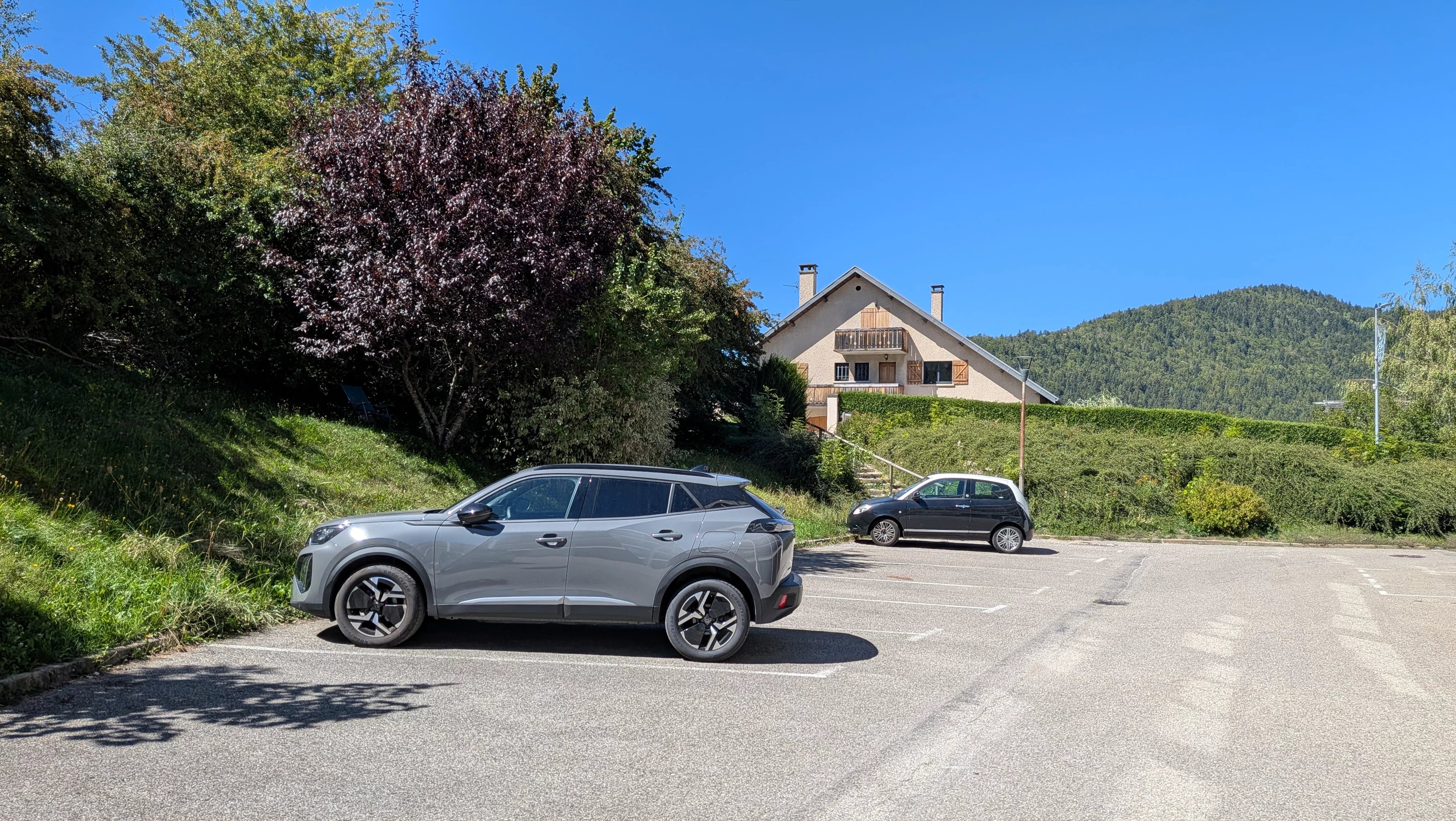 EXCLUSIVITÉ - CHARMANT T2 RÉNOVÉ ET MEUBLÉ — photo 10