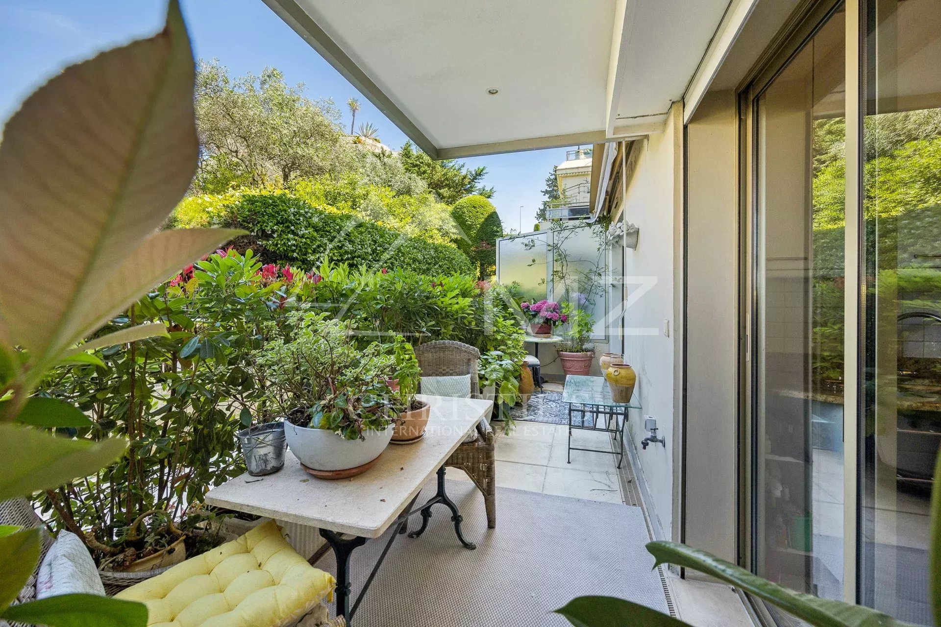 2 Bedroom Apartment/Flat's Image 6