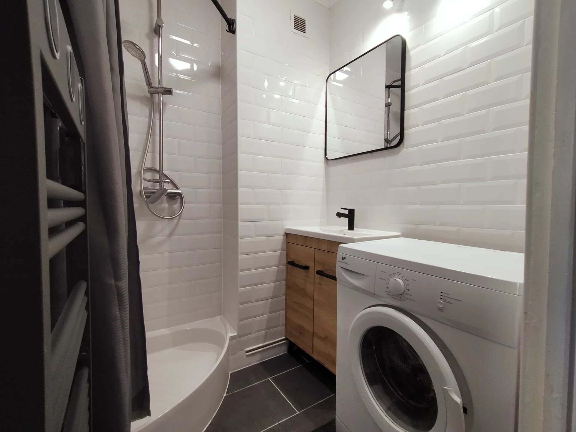 84468816 Location Lyon 6ème