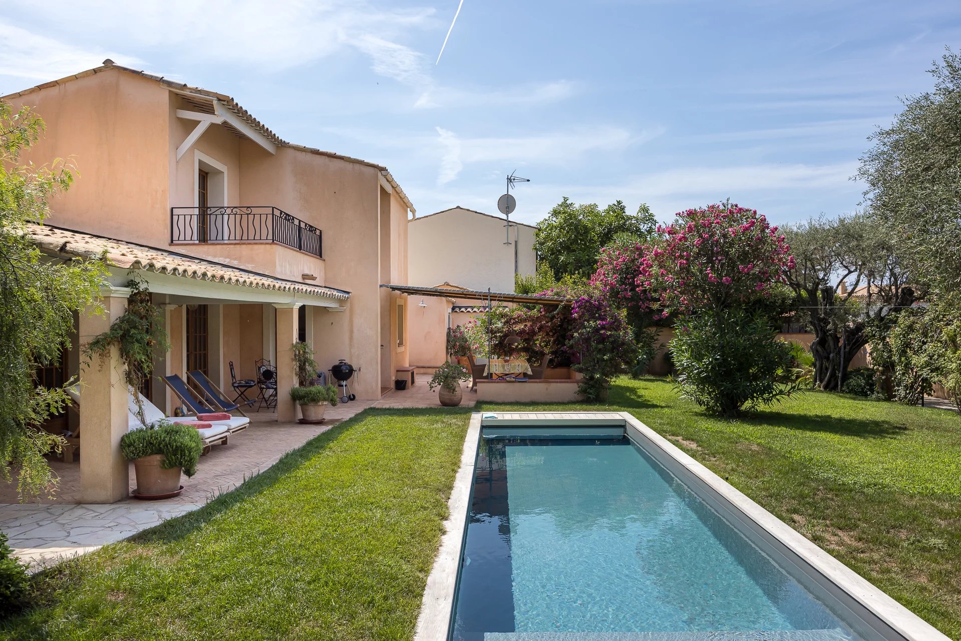 Seasonal rental Villa Antibes Cap d'Antibes