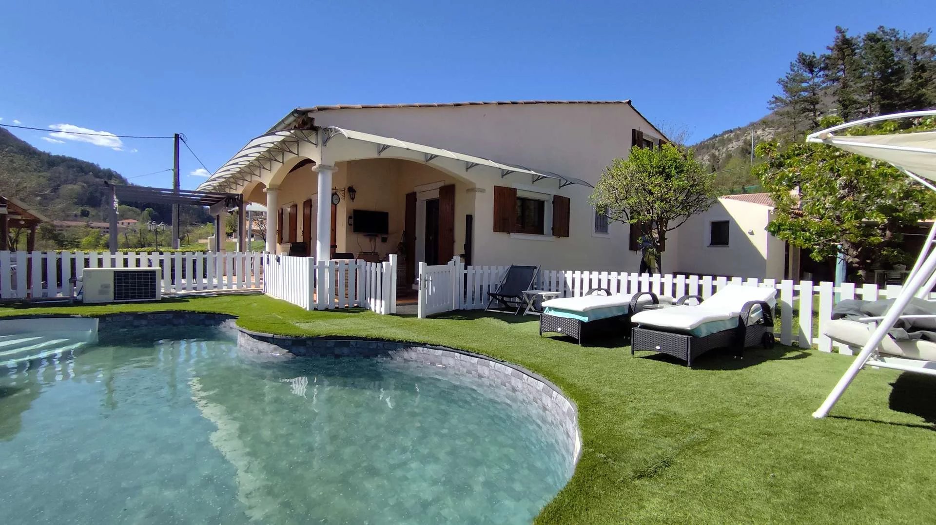 Maison à vendre, 4 pièces, 85 m², Puget-Théniers