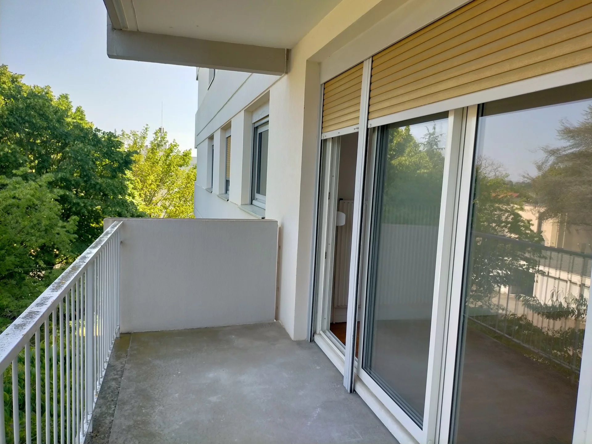 82372903 Location Lyon 9ème