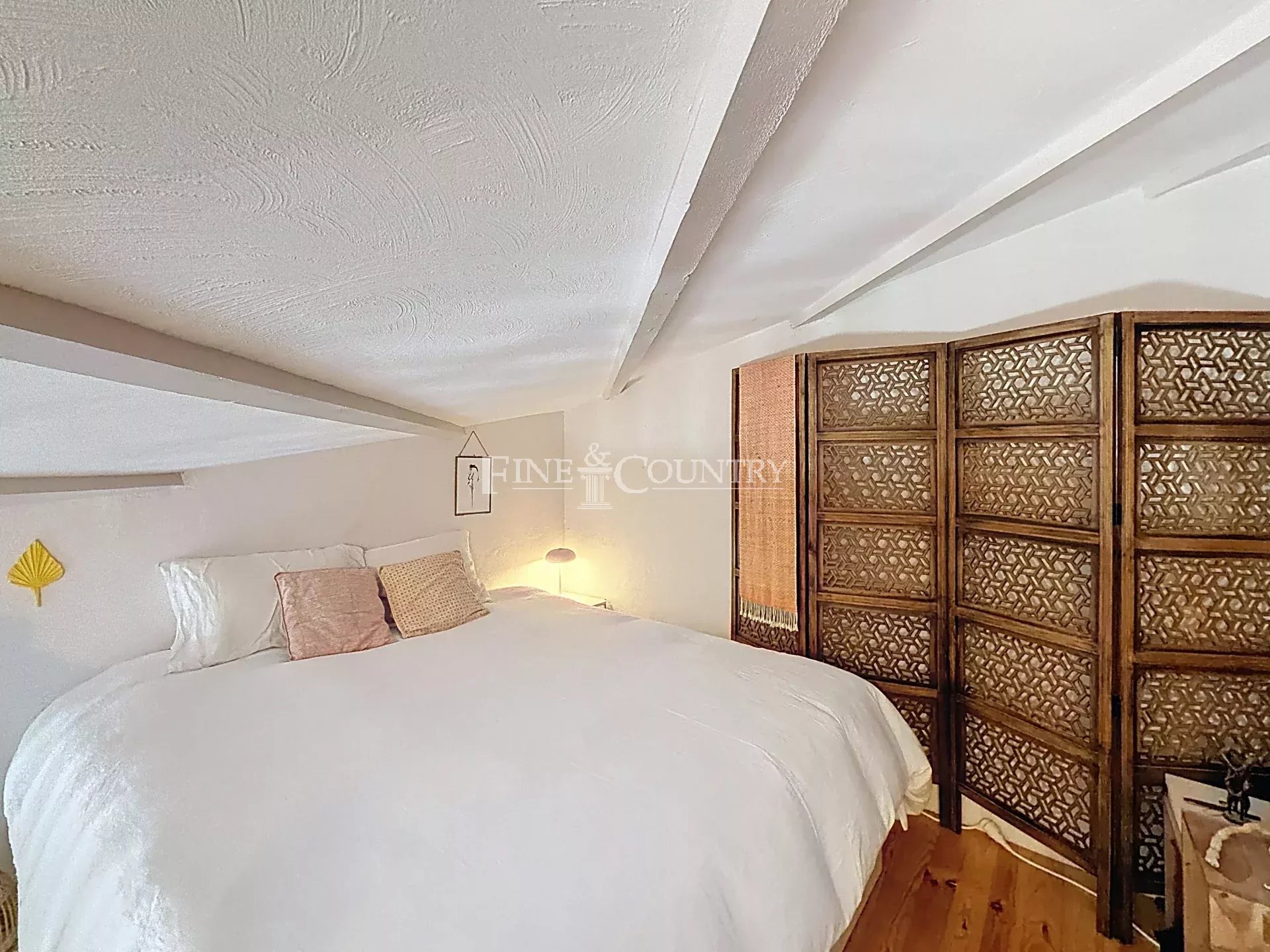 Photo of Villa for sale Valbonne in private domaine