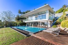 Modern Luxury Villa Cannes | Super Cannes Family Estate with Sea View — photo 3 of 7