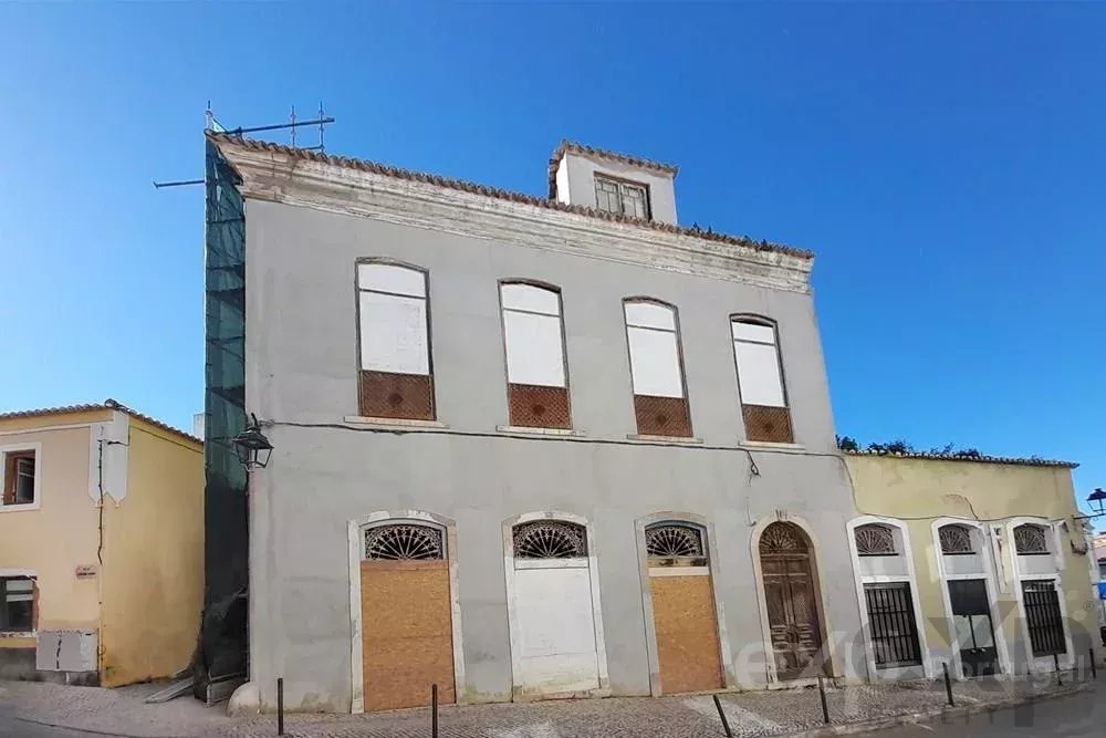 Central City Building, 350 m from the River, 2.8 km from the Beach 85506834 image 12