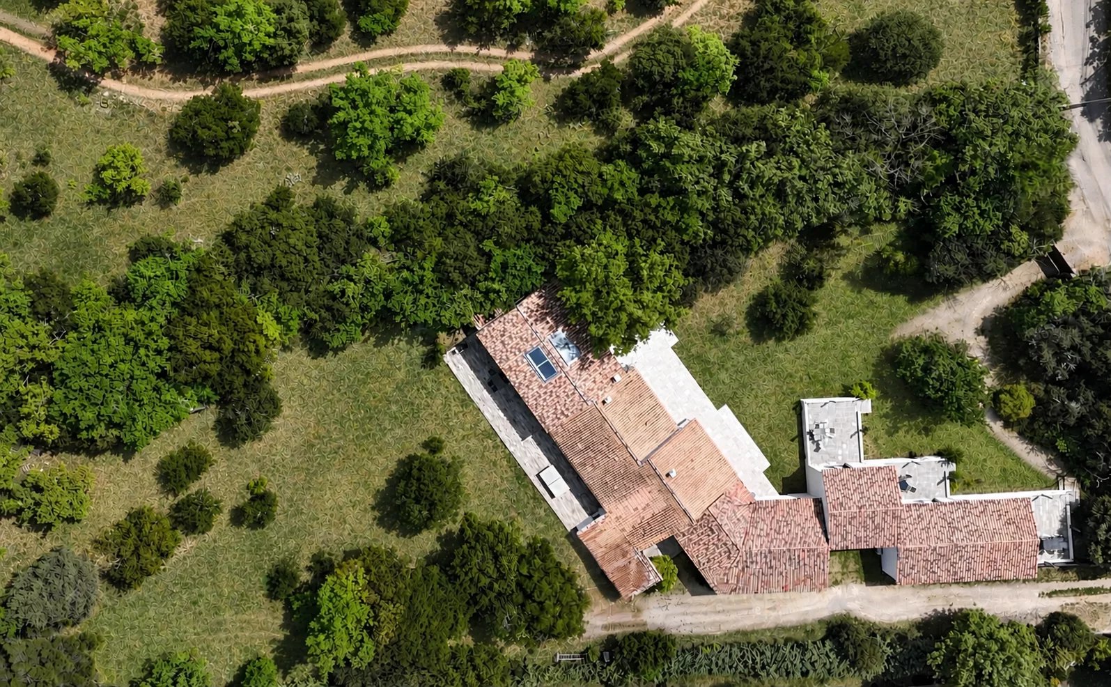 Exceptional Contemporary Estate with 3 Guest Houses