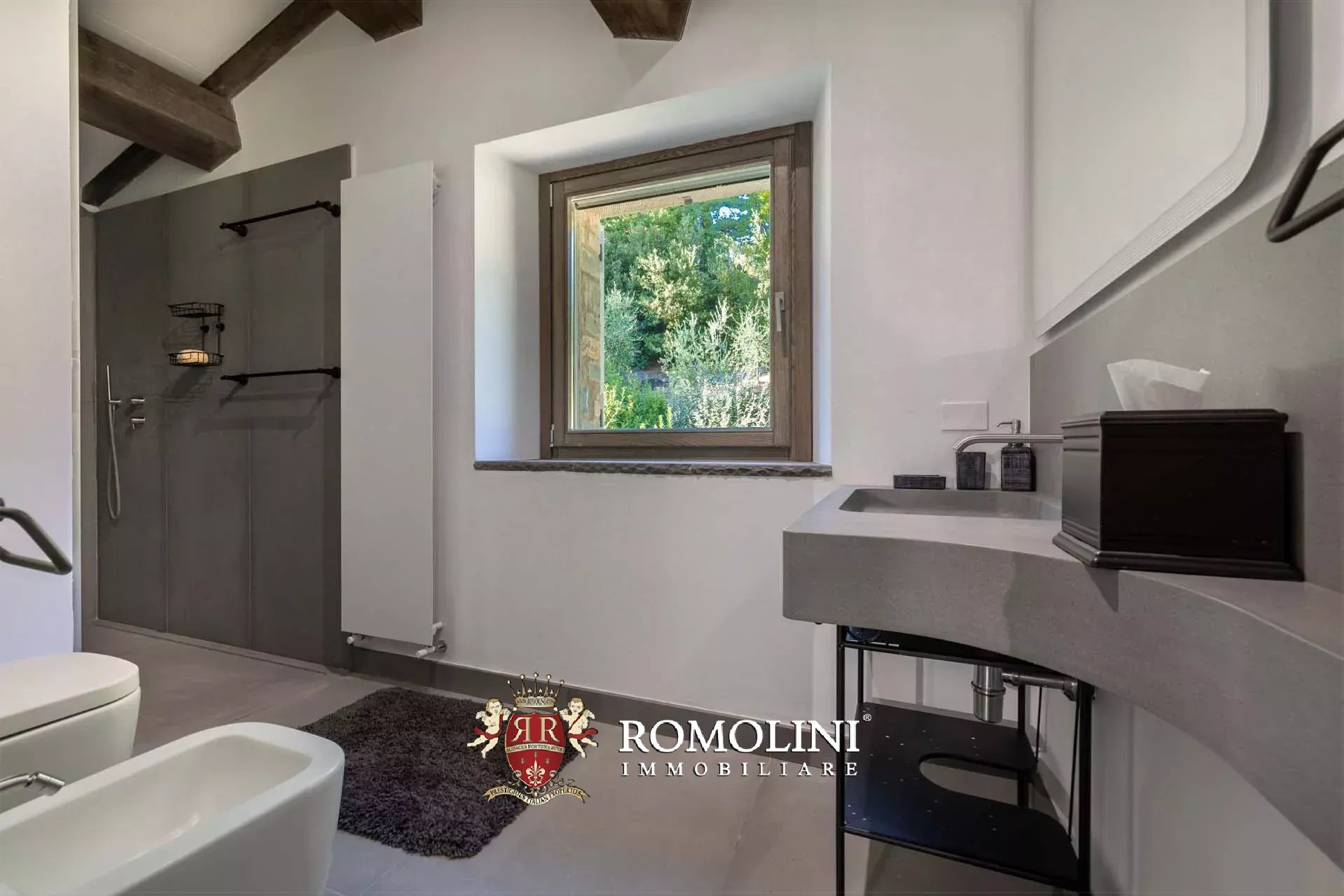 4 Bedroom Villa/Townhouse's Image 40
