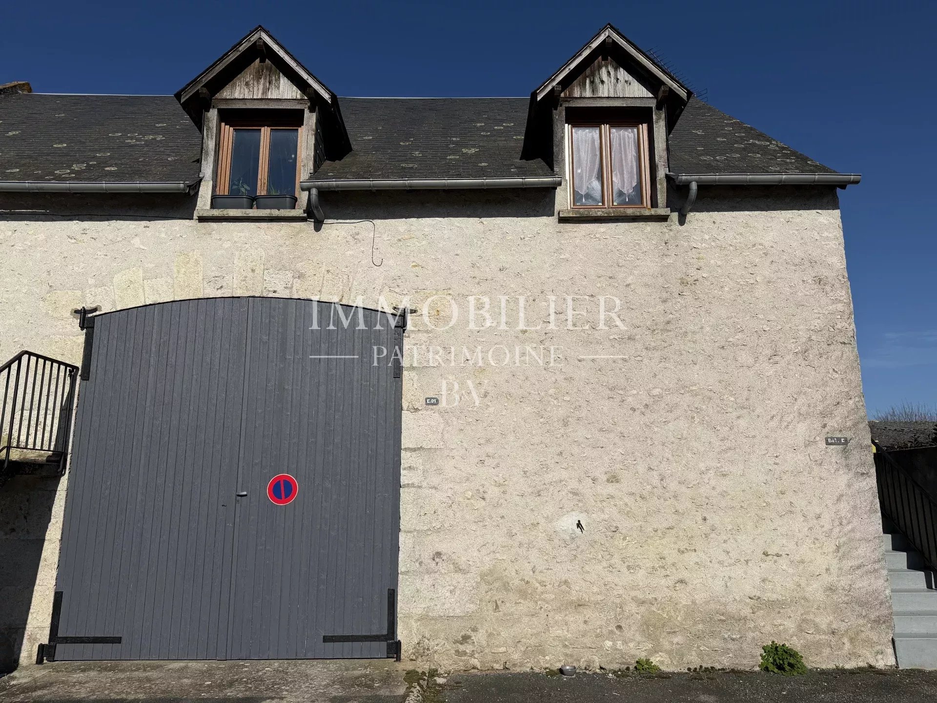 Agence immobilière de 