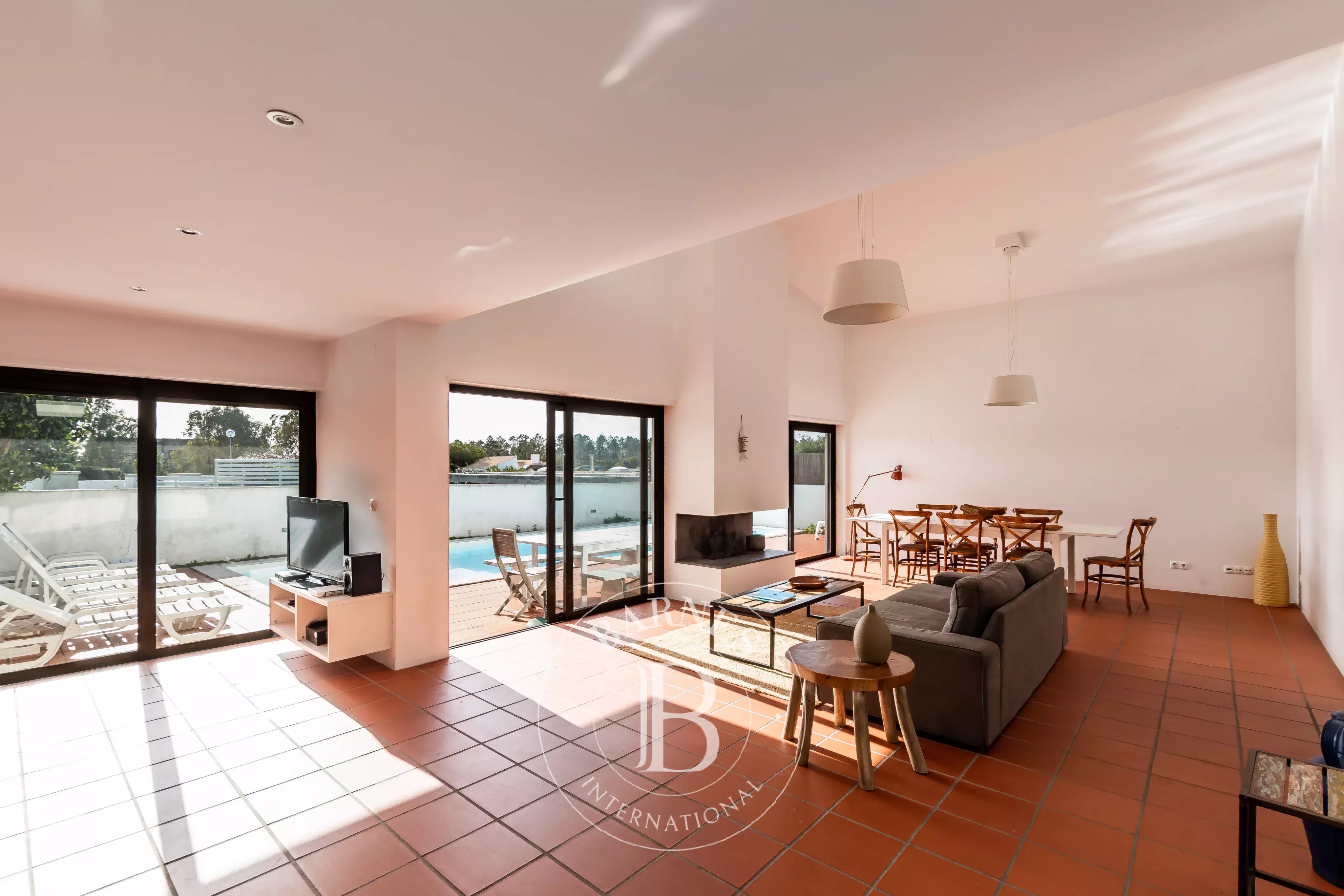 Villa contemporaine de 4 chambres à coucher – Brejos da Carregueira de Cima Villa contemporaine de 4 chambres à coucher – Brejos da Carregueira de Cima