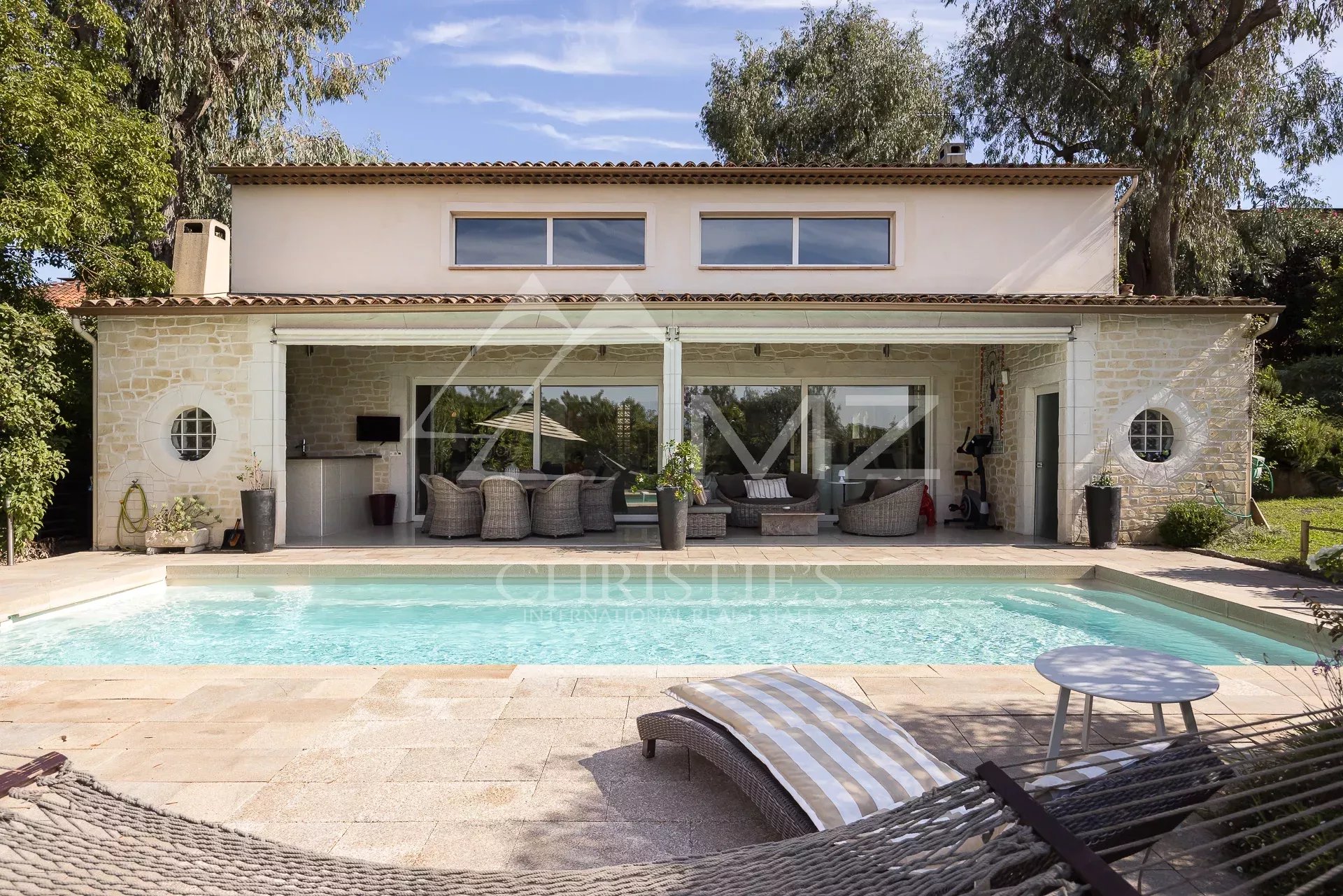 Single family home