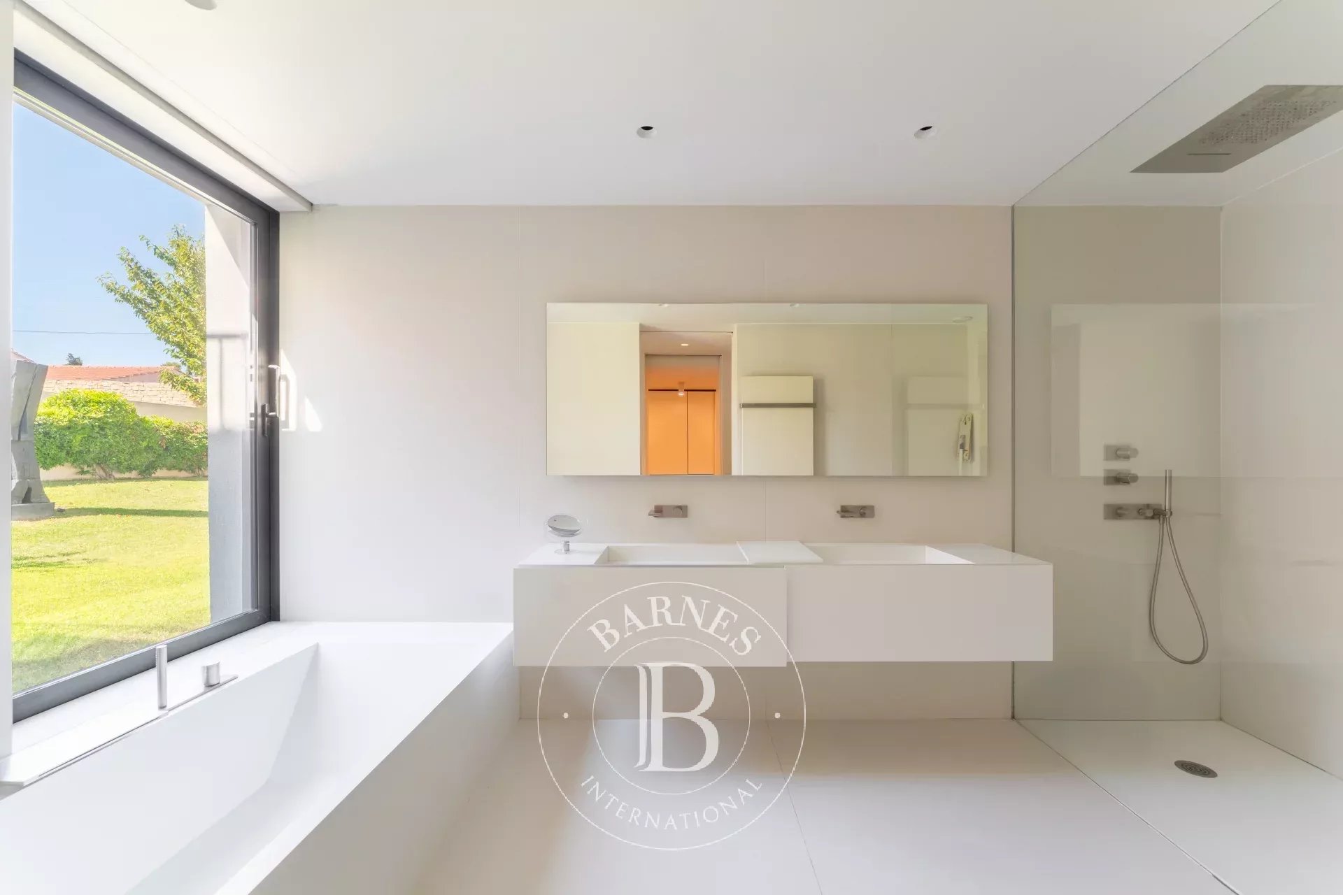 Ev Marseille 7ème - picture 17