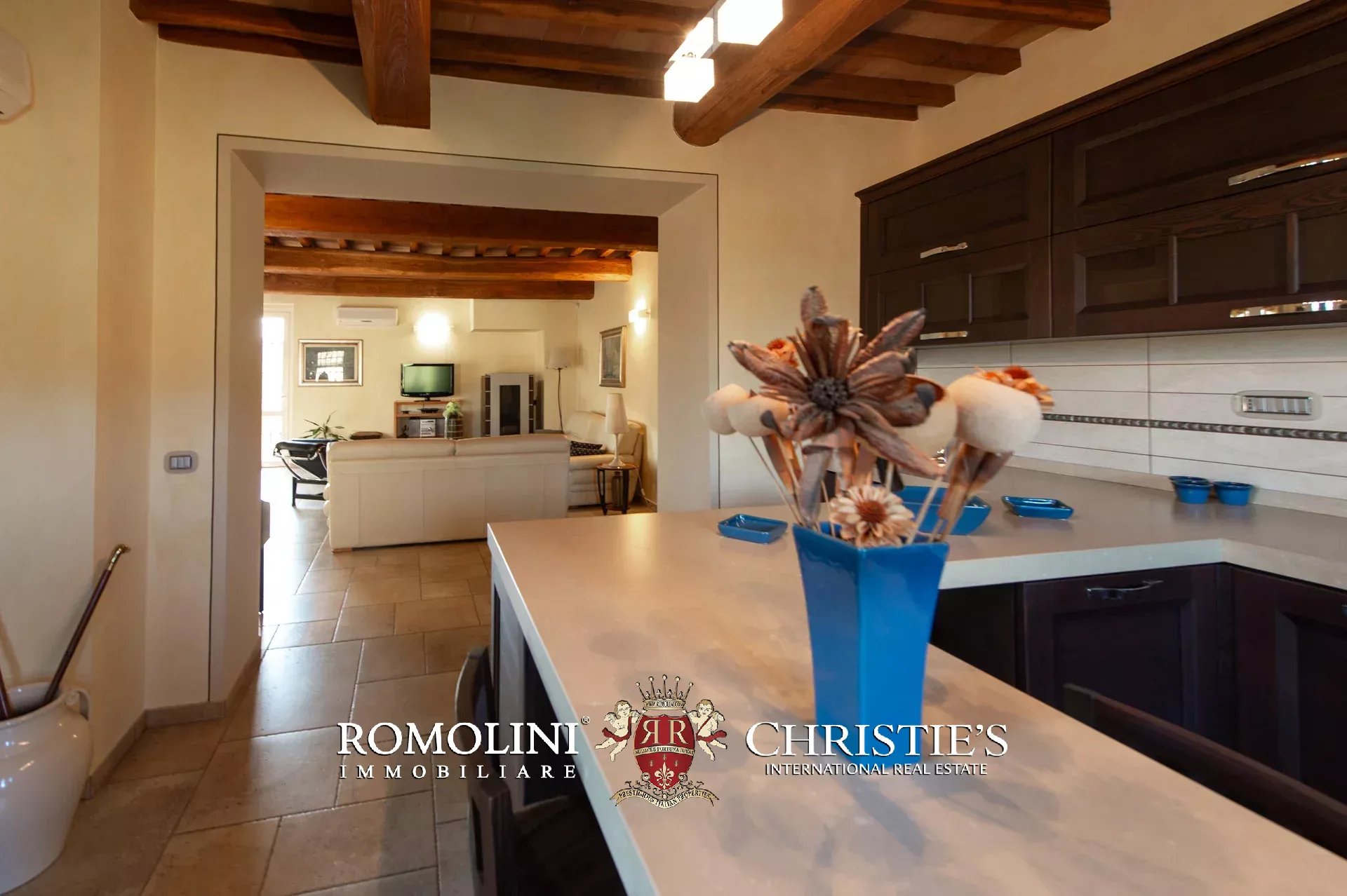10 Bedroom Villa/Townhouse's Image 52