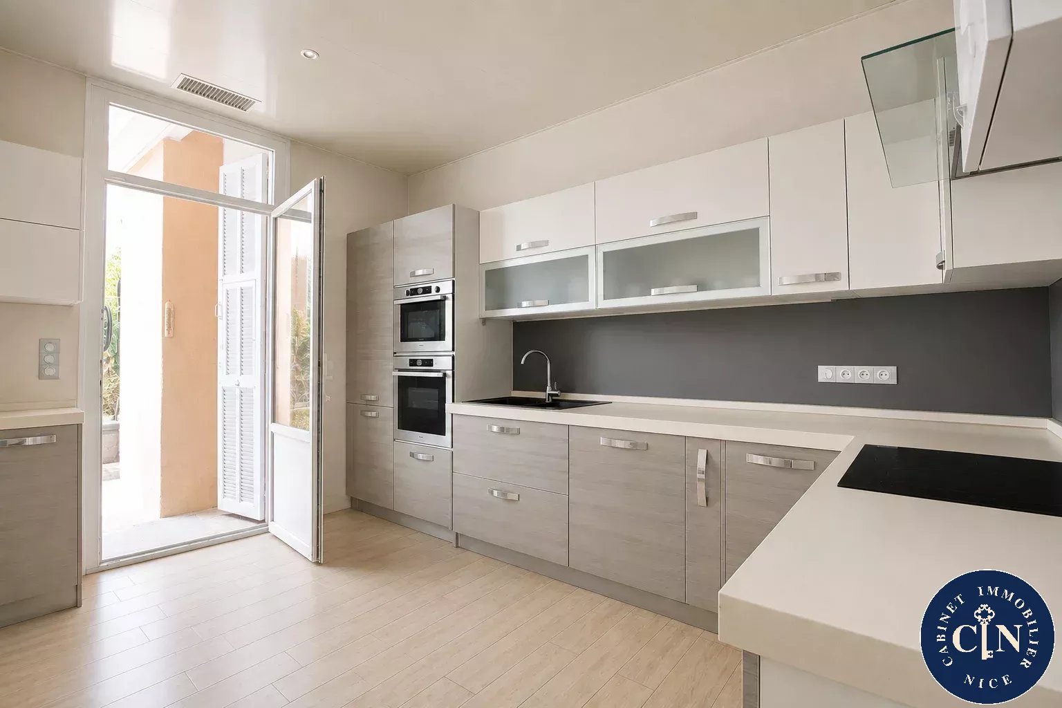 2 pièces 55 m² - Terrasse vue panoramique - Roquebillière — photo 4