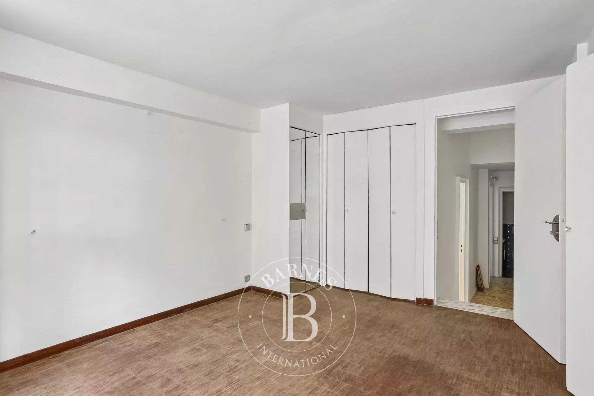 Paris  - Apartment 2 Bedrooms - picture 10