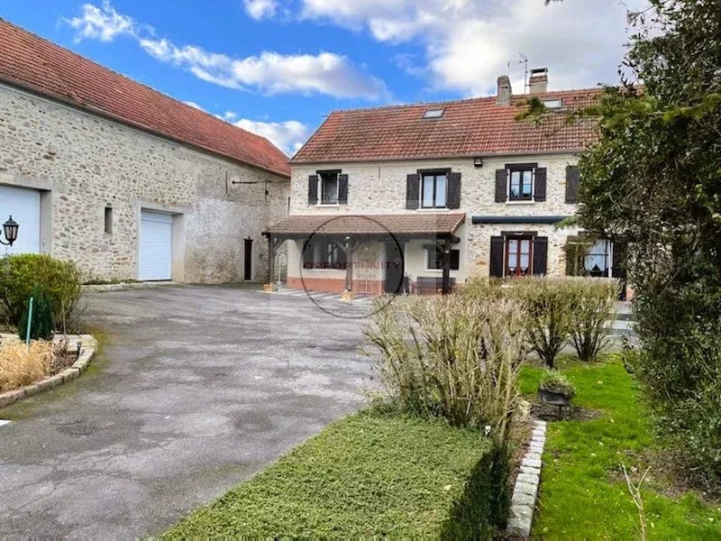 Maison type longère  de 10 pièces et Dépendance — photo 3