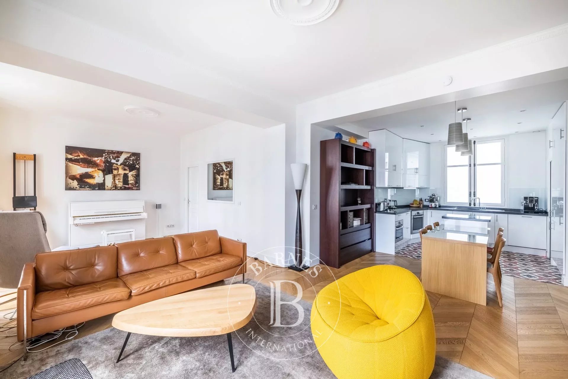 Daire Paris 3ème - picture 9