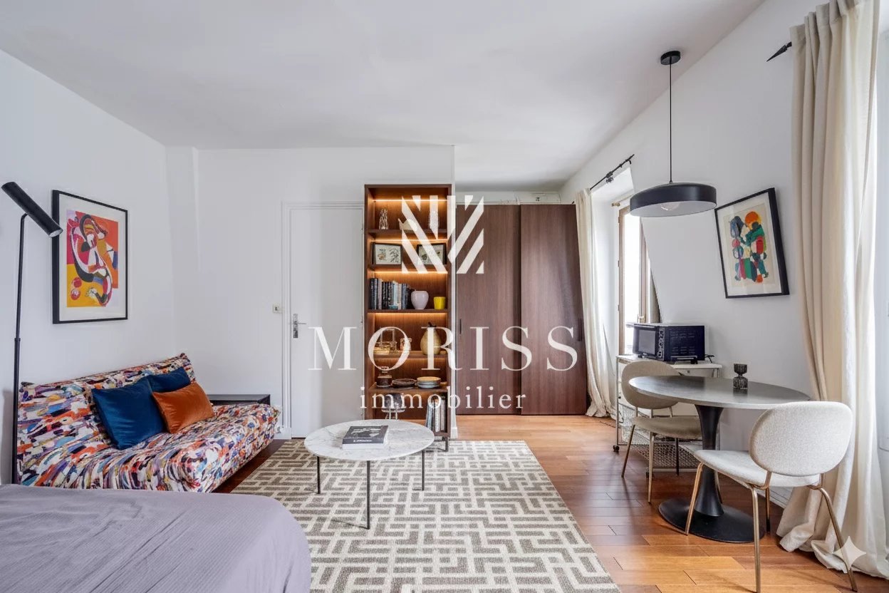 À vendre – Paris 17e Plaine Monceau / Ternes – Studio dernier ét - Image Array