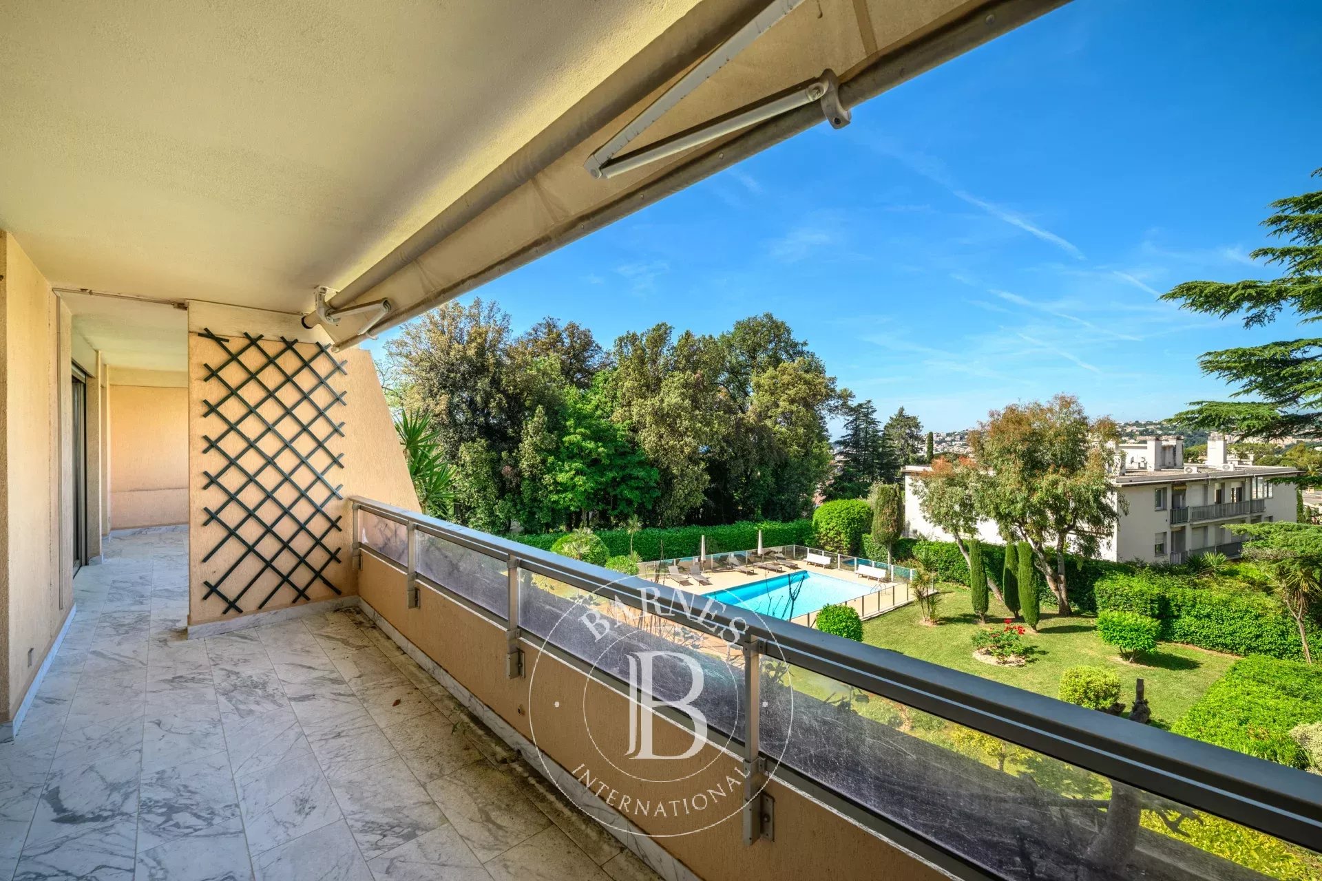 Daire Nice - picture 25