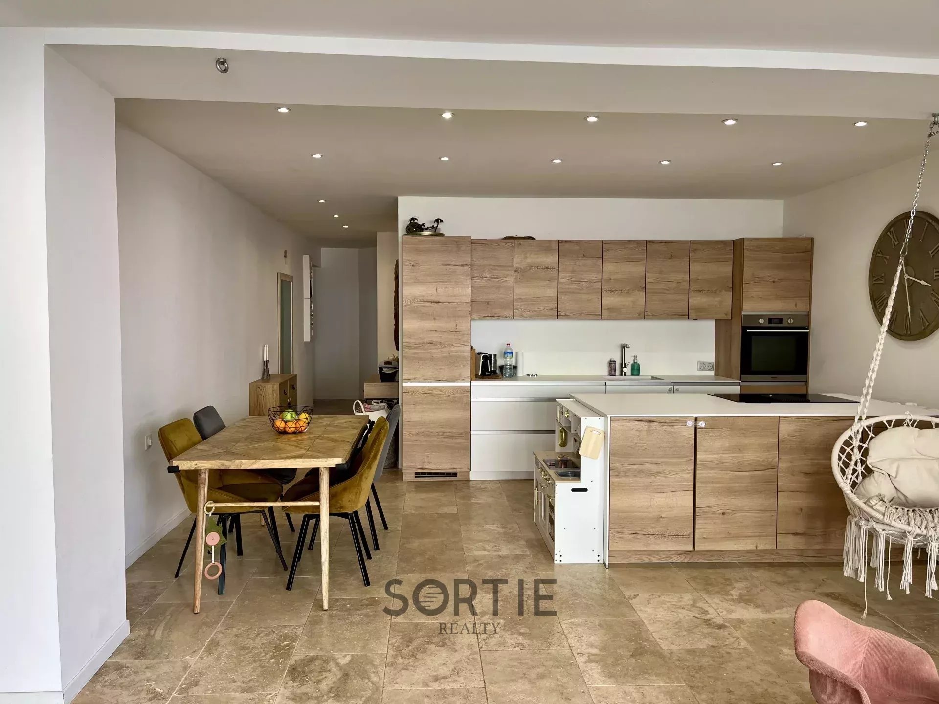 Agence immobilière de Sortie Realty