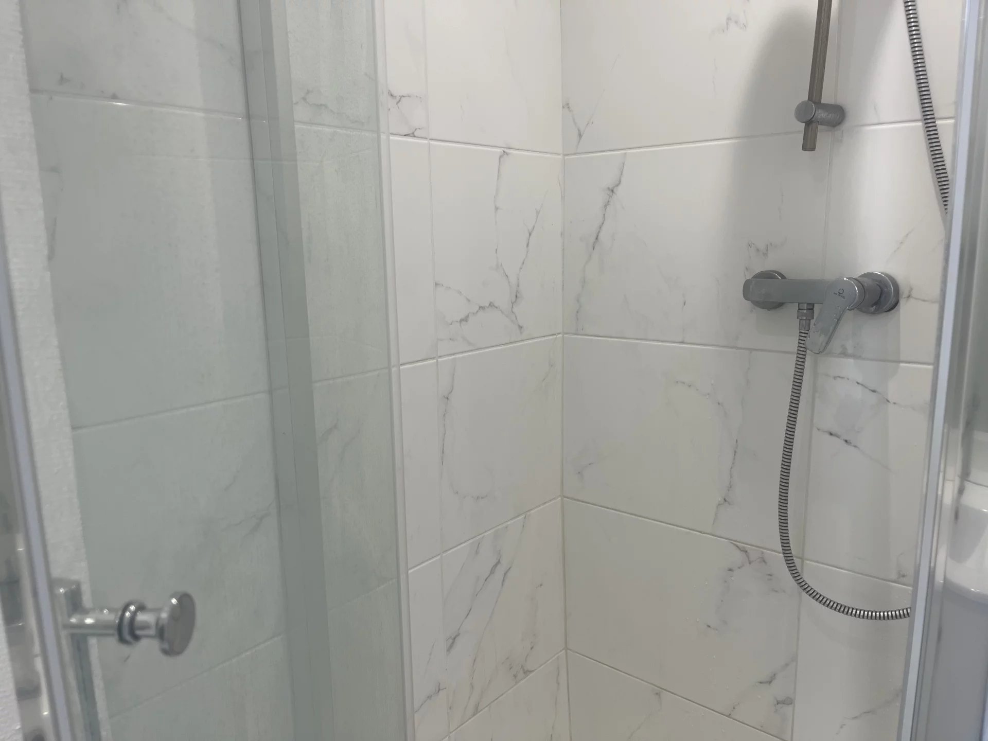 85941647 Location Lyon 7ème