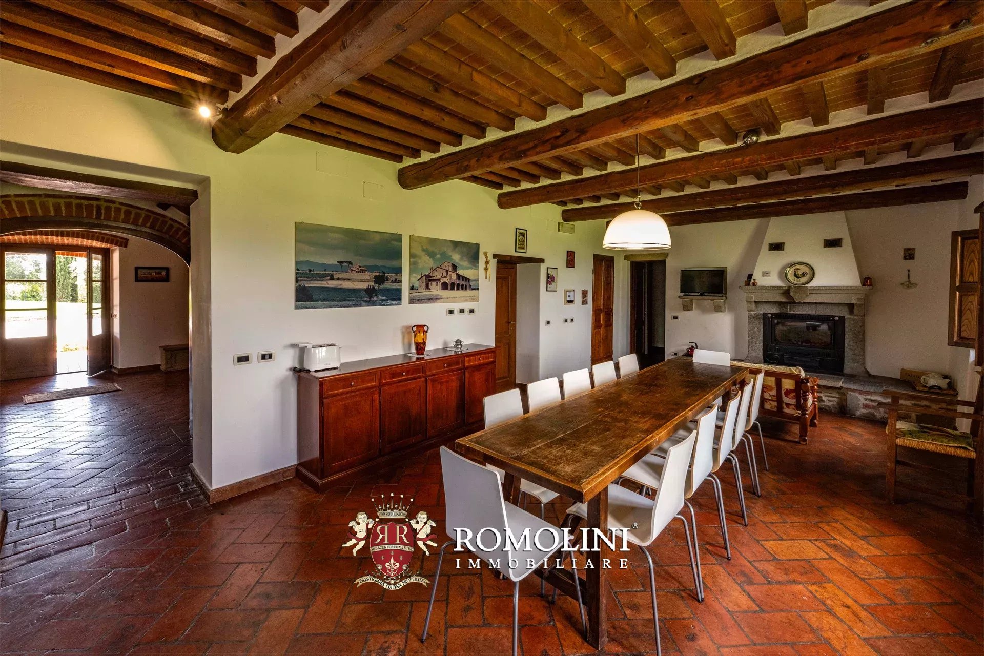 5 Bedroom Villa/Townhouse's Image 21
